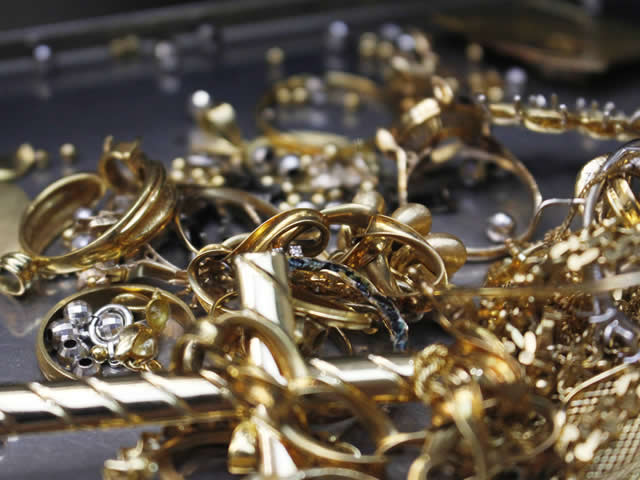 滋賀県大津市ジュエリー高価買取ショップなら京都屋