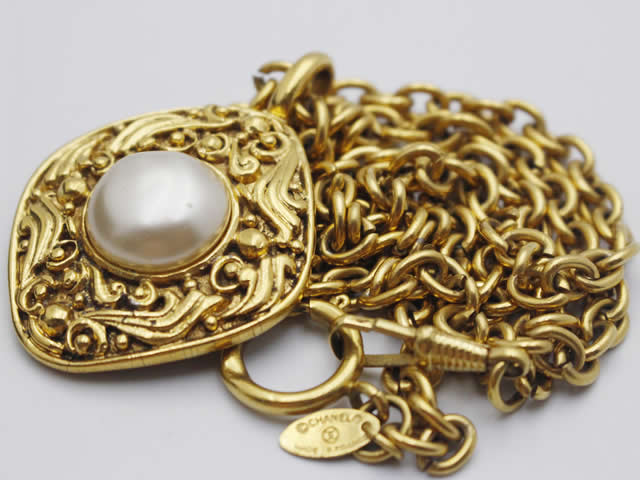 滋賀県大津市京都屋シャネル【CHANEL】高価買取りショップならおまかせください京都屋へ