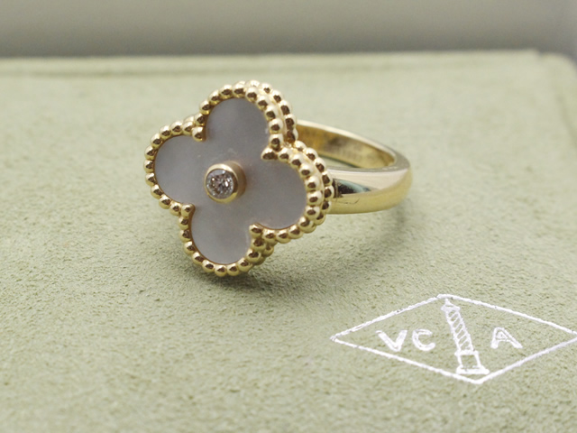 滋賀県大津市【京都屋】ブランドバッグ・時計・ジュエリーの高価買取ショップならおまかせくださいませ。